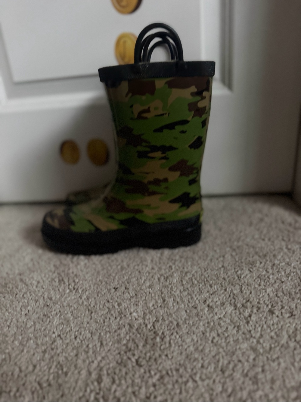 Old Navy Kids Green Camouflage Rain Boots